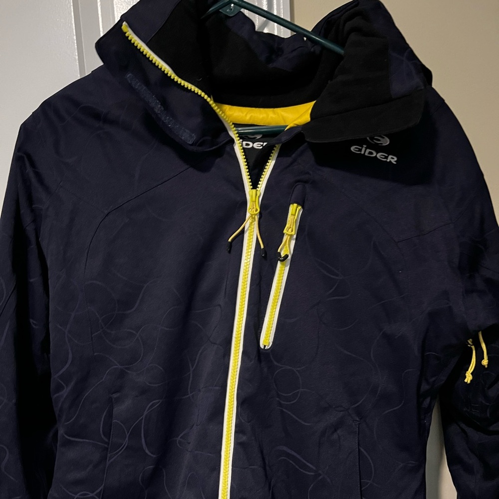 Beautiful Eider Ski Jacket, top of the line, great condition, awesome design